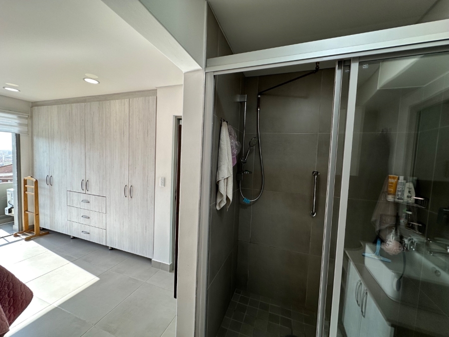 2 Bedroom Property for Sale in Island View Western Cape